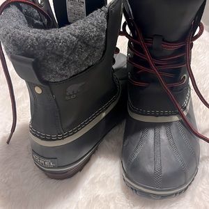 Sorel - new 8.5